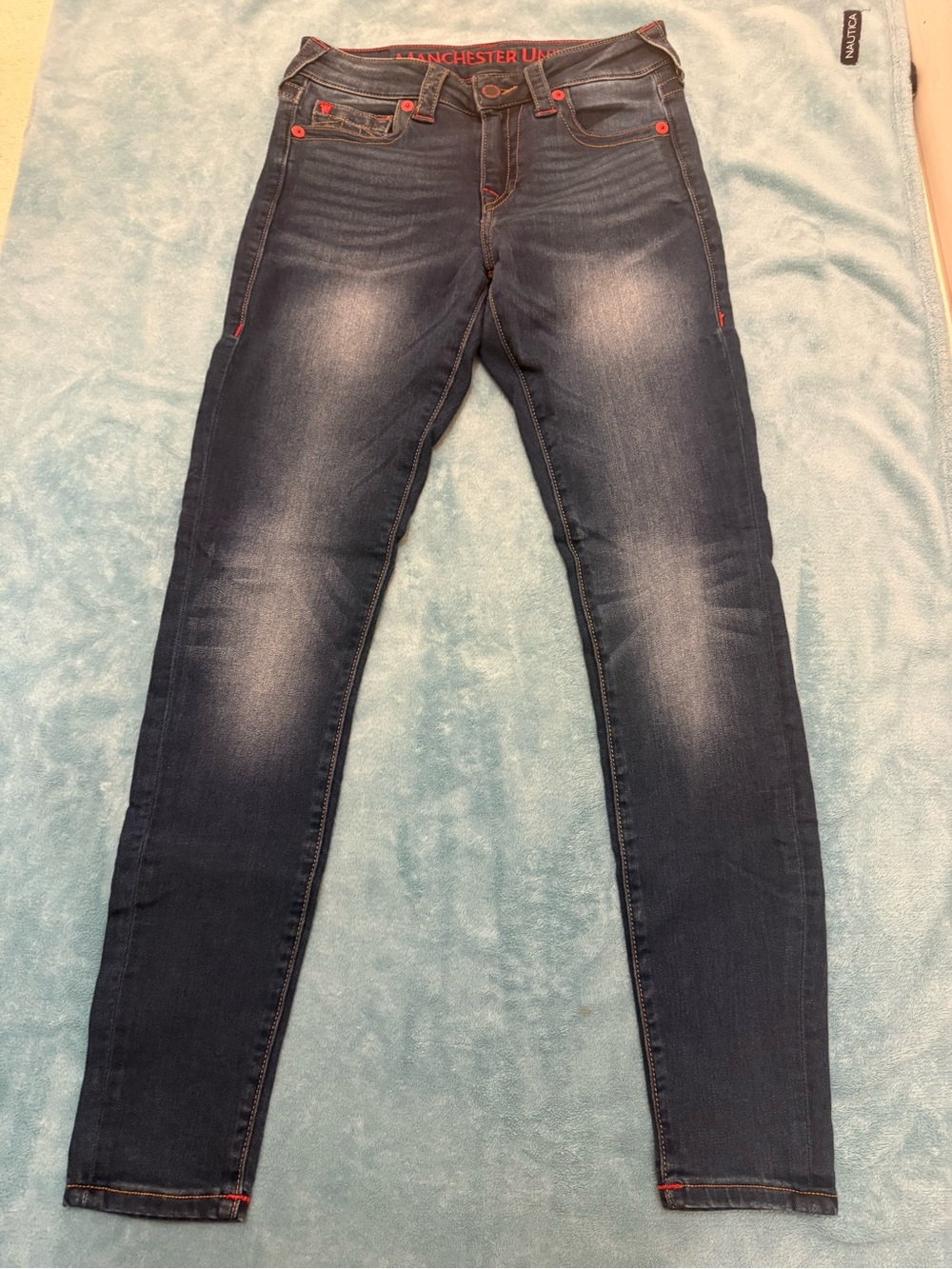 Men’s True Religion Manchester United collaboration denim jeans 27